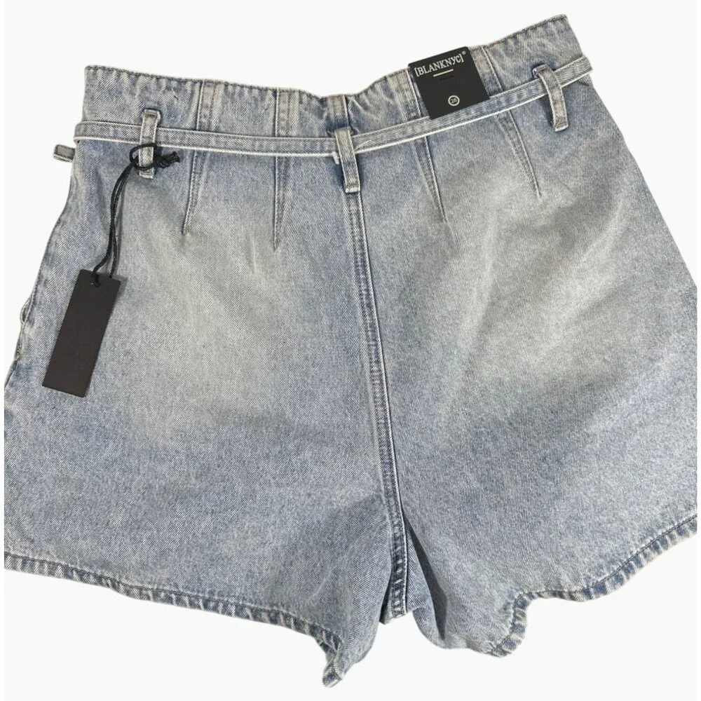 NWT Blank NYC High Rise‎ Blue Denim Short With Belt Women's Size 28 100% Cotton